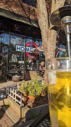 Bob & Harriet's Home Bar