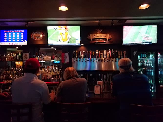 Hooligans Tavern